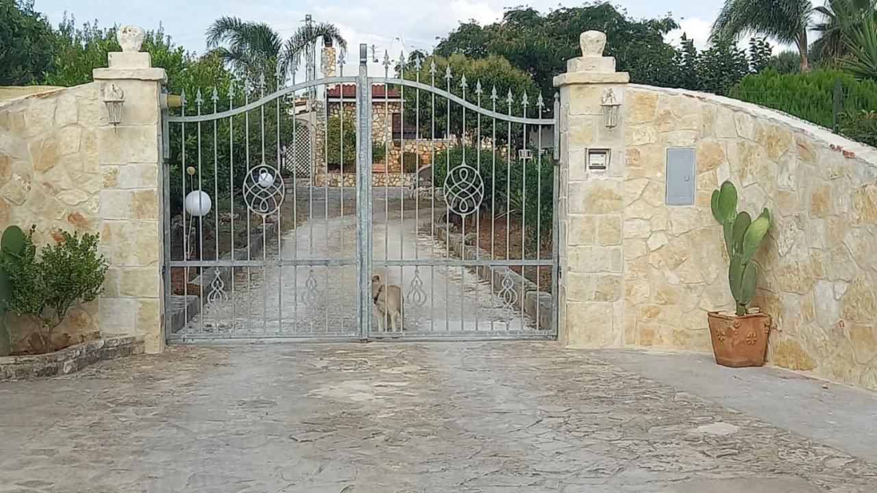 Casetta Albizia San Vito dei Normanni Zewnętrze zdjęcie